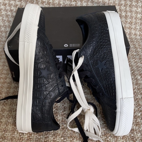 Converse Ctas Hi Black Currant/Black/White WMNS - Picture 12 of 16